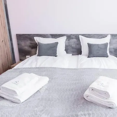 One Bedroom Flat In Bella Vita Complex Close To St Constantine And Helena *