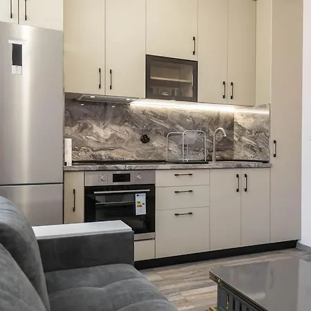 One Bedroom Flat In Bella Vita Complex Close To St Constantine And Helena * Warna