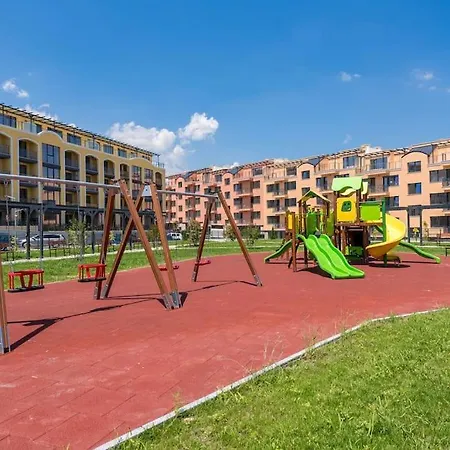 One Bedroom Flat In Bella Vita Complex Close To St Constantine And Helena