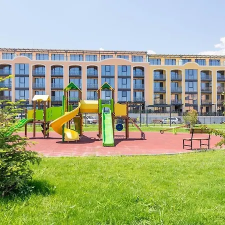 One Bedroom Flat In Bella Vita Complex Close To St Constantine And Helena